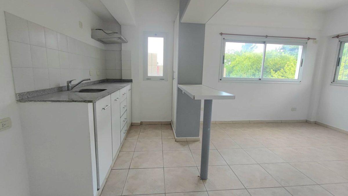 Foto de ALQUILER CONSULTORIO RAMAL PILAR, imagen 4