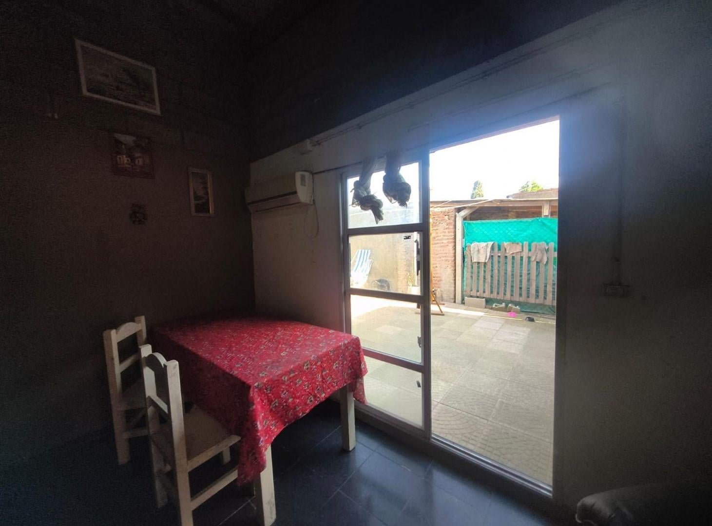 Foto de VENTA CASA 5 AMB PTE DERQUI LOCAL DEPENDENCIA, imagen 4