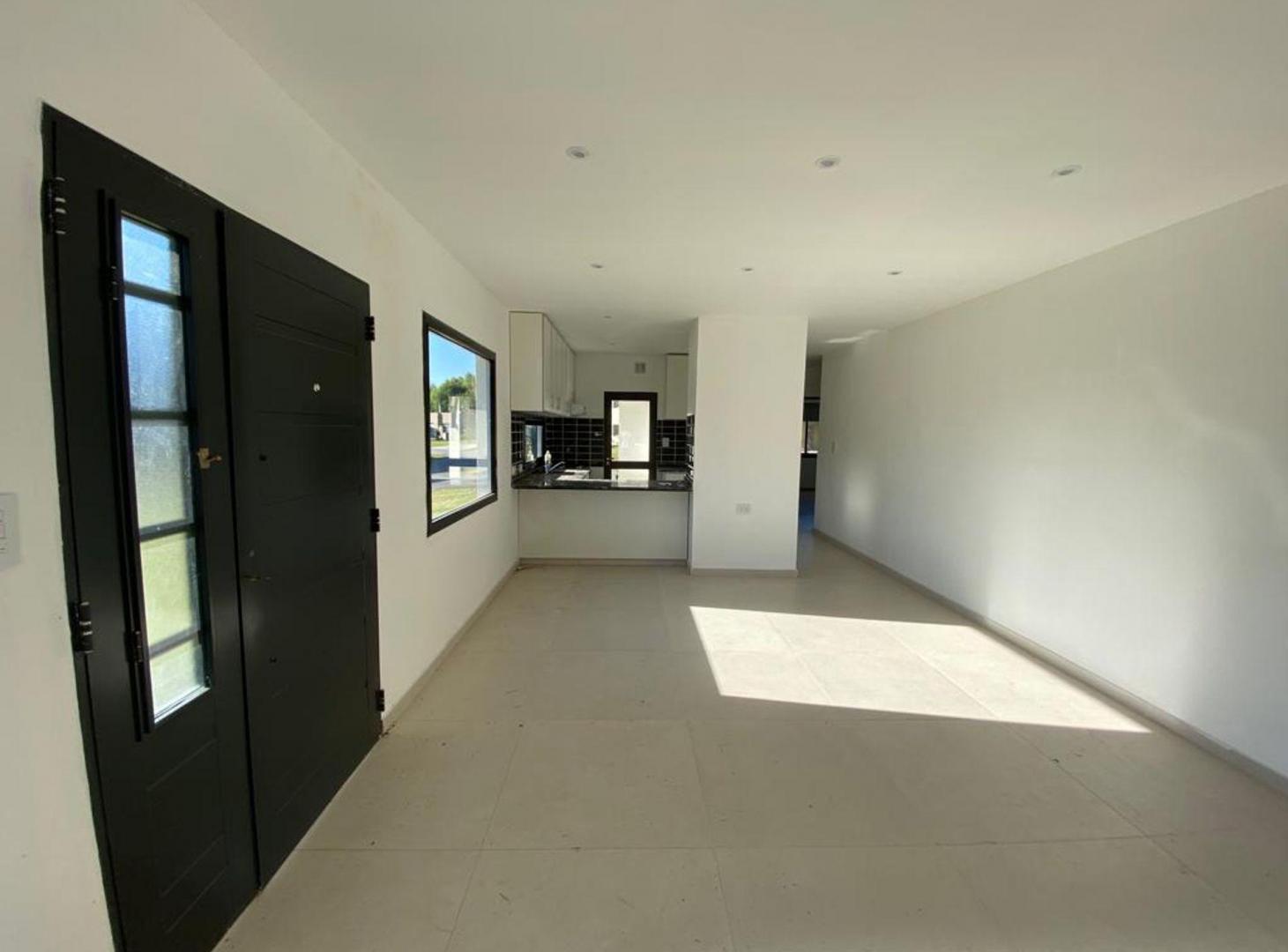 Foto de VENTA CASA LA CAÑADA PILAR APTA CREDITO - PILETA, imagen 4