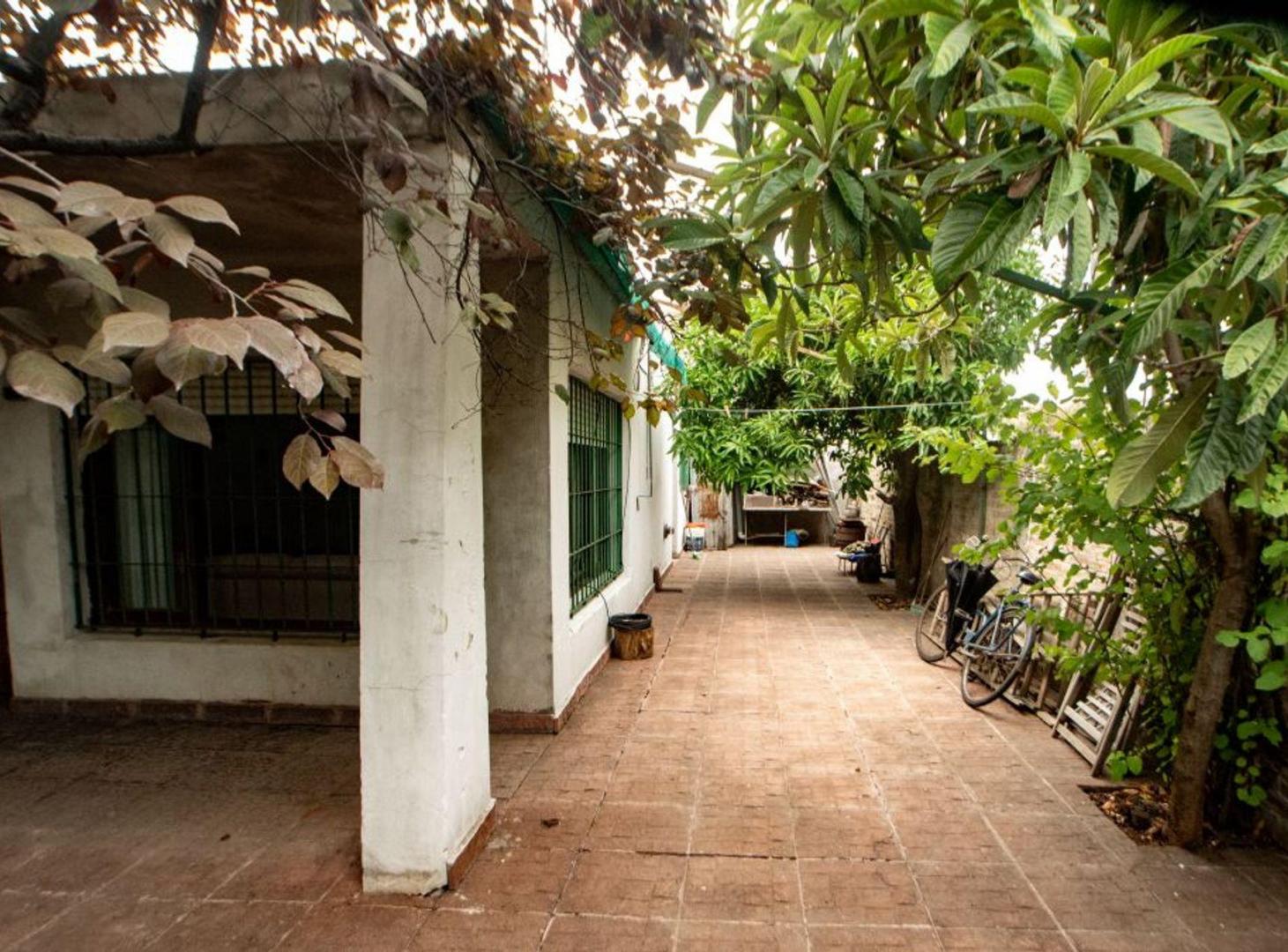Foto de VENTA CASA 3 AMB EN ITUZAINGO, imagen 2