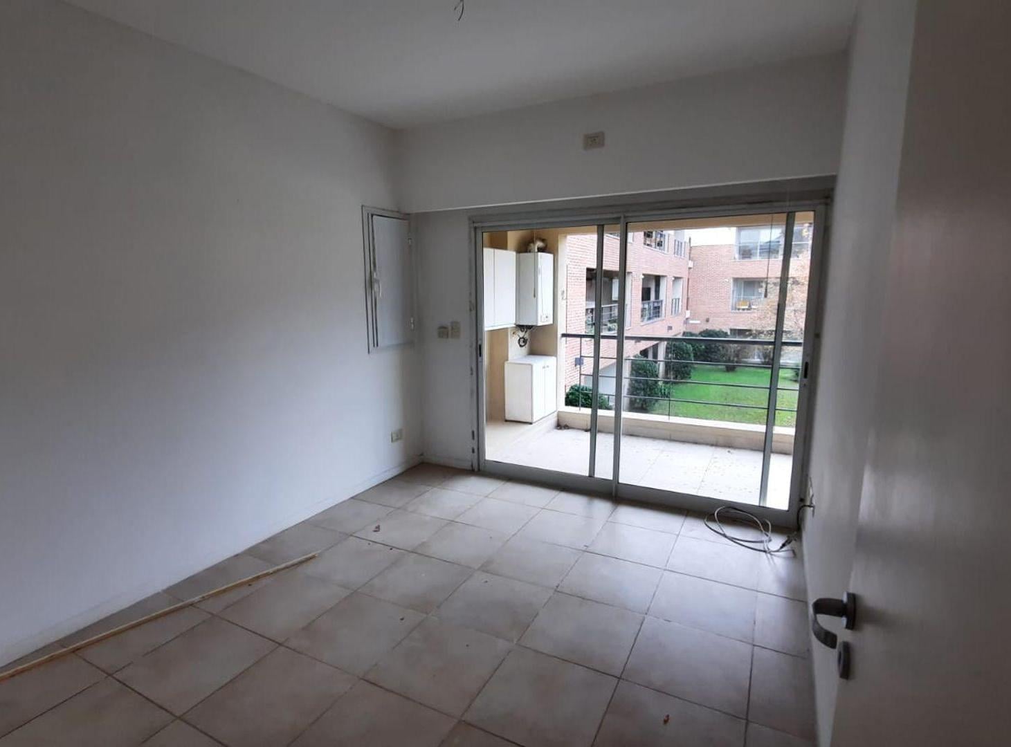Foto de ALQUILER DEPTO 2 AMB COCHERA VILLA VENTO PILAR, imagen 2