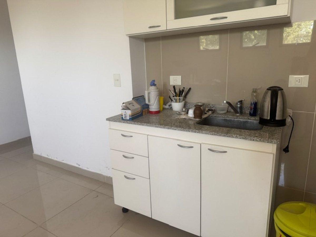Foto de ALQUILER OFICINA 40 MTS2 PILAR VILLA MORRA, imagen 2