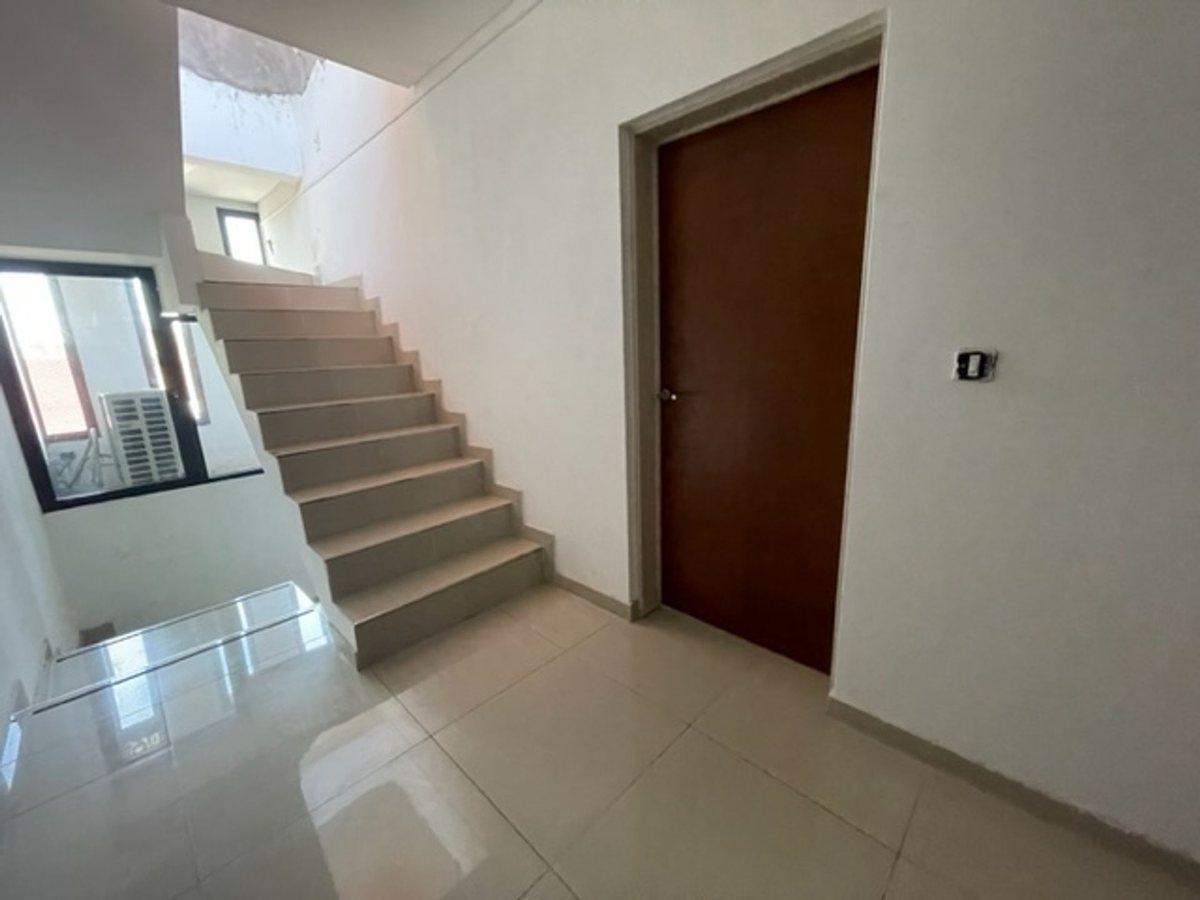 Foto de ALQUILER OFICINA 40 MTS2 PILAR VILLA MORRA, imagen 3