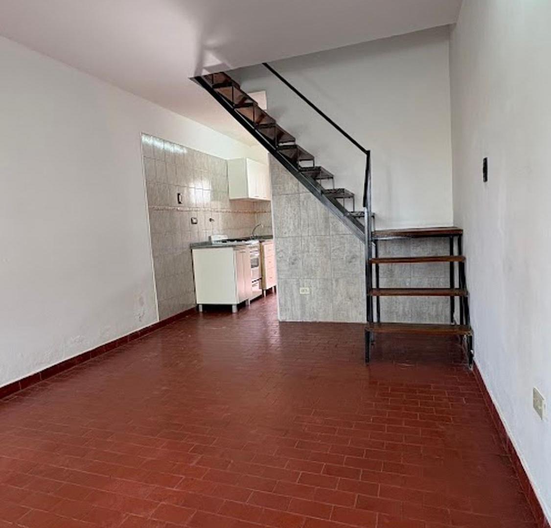 Foto de DÚPLEX EN SAN MIGUEL - APTO CRÉDITO Y SIN EXPENSAS, imagen 3