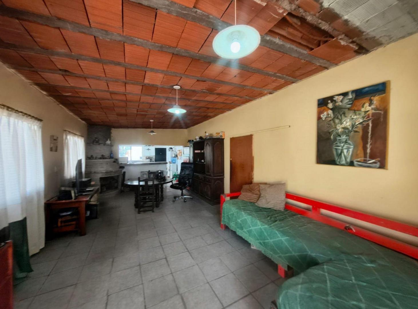 Foto de VENTA CASA 4 AMB PILAR CON PILETA, imagen 2