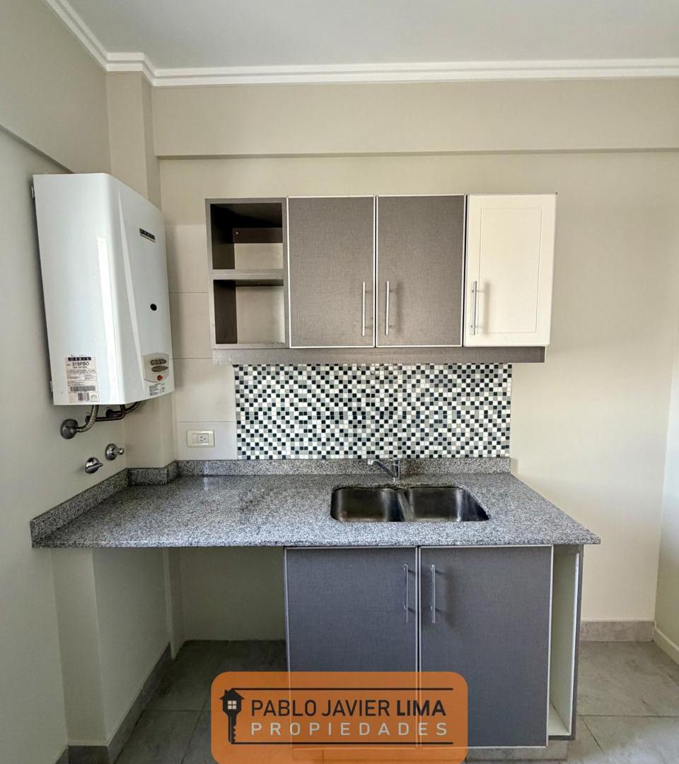 Foto de ALQUILER - DEPARTAMENTO 2 AMB - COCHERA CUBIERTA - CASEROS - TRES DE FEBRERO, imagen 4