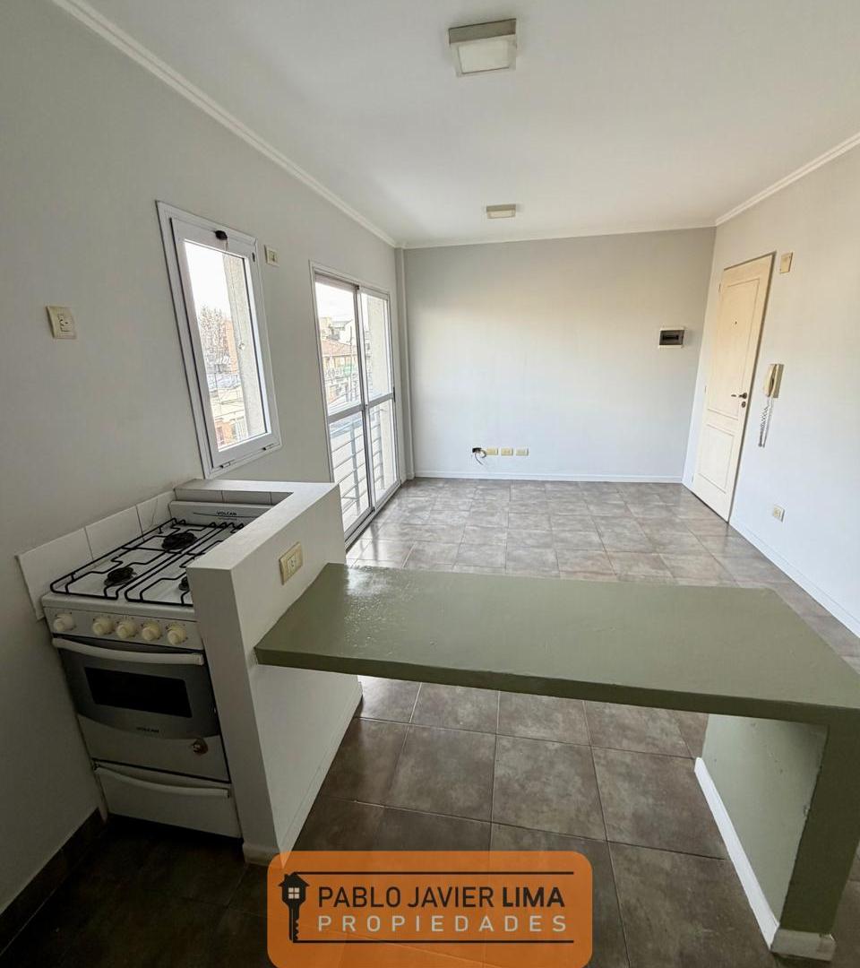 Foto de ALQUILER - DEPARTAMENTO 2 AMB - CASEROS - TRES DE FEBRERO, imagen 3