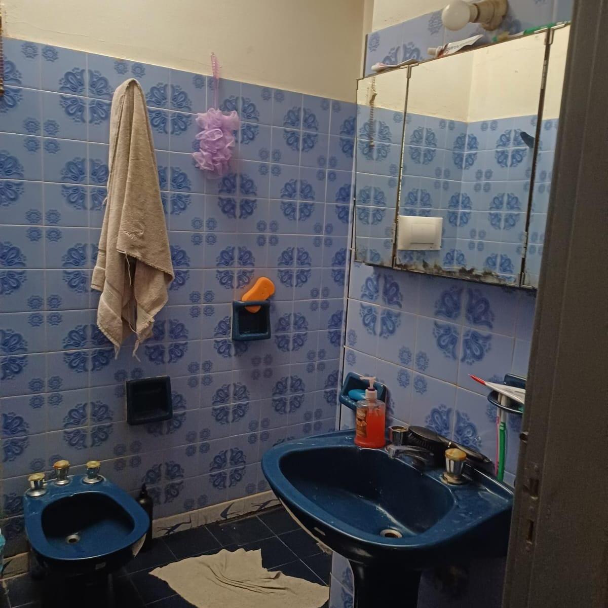 Foto de CASA EN VENTA - APTA CRÉDITO - 2 DORMITORIOS - Bº LOS PARAÍSOS - LISTA, imagen 4