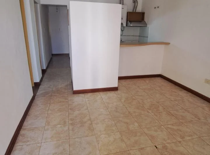 CASA 3 DORMITORIOS - EN ALQUILER - BARRIO JARDÍN DE HORIZONTE - EXC. UBICACIÓN!! 2