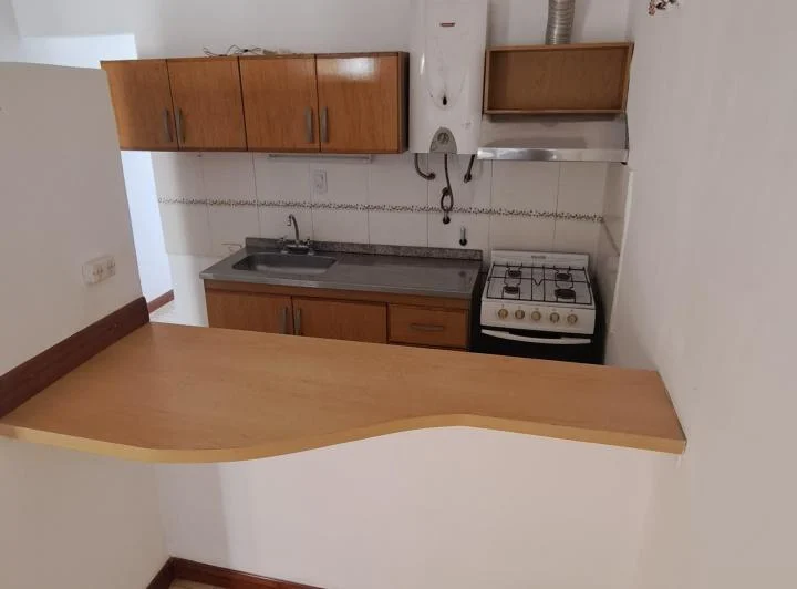 CASA 3 DORMITORIOS - EN ALQUILER - BARRIO JARDÍN DE HORIZONTE - EXC. UBICACIÓN!! 3