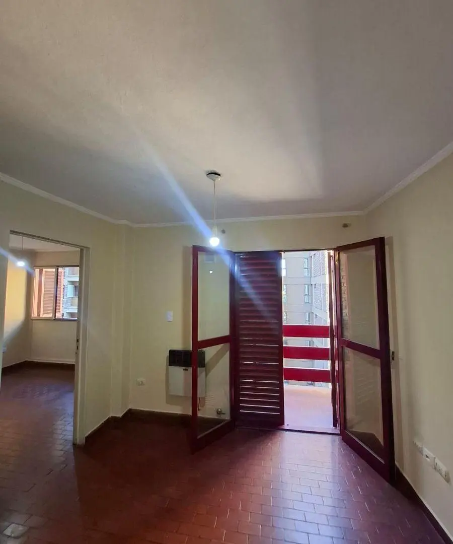 DEPARTAMENTO EN ALQUILER - UN DORMITORIO CON BALCÓN / ESPACIO VERDE - BARRIO JUNIORS!! 3