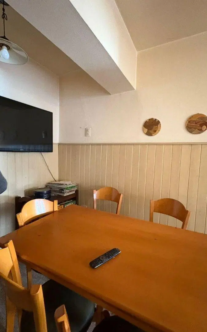 OPORTUNIDAD HERMOSA CASA EN VENTA 2 DORMITORIOS/PATIO/GARAGE 3
