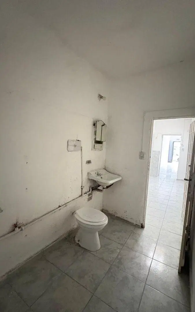 Salón comercial en alquiler 5