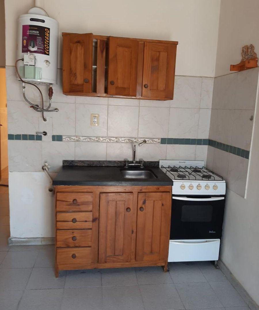 DEPARTAMENTO EN ALQUILER - 1 DORMITORIO - A MTS DE BV. LOS GRANADEROS - BARRIO ZUMARÁN!!