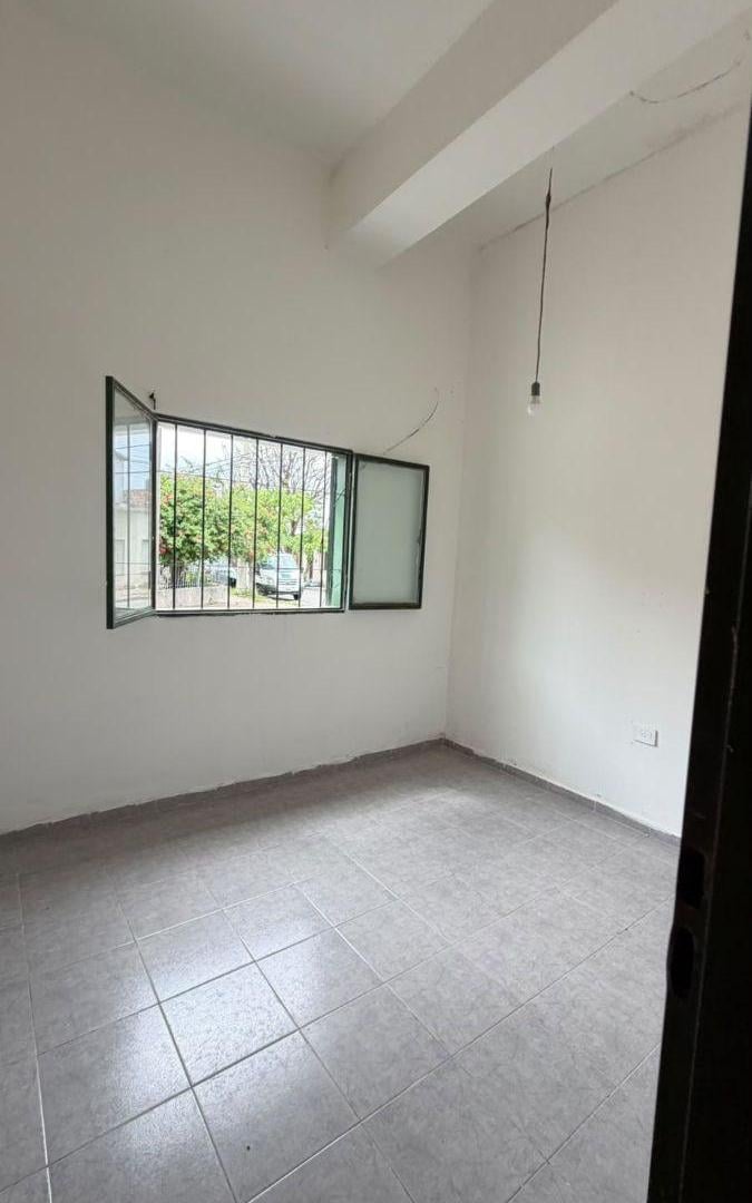 Departamento planta baja dos dormitorios