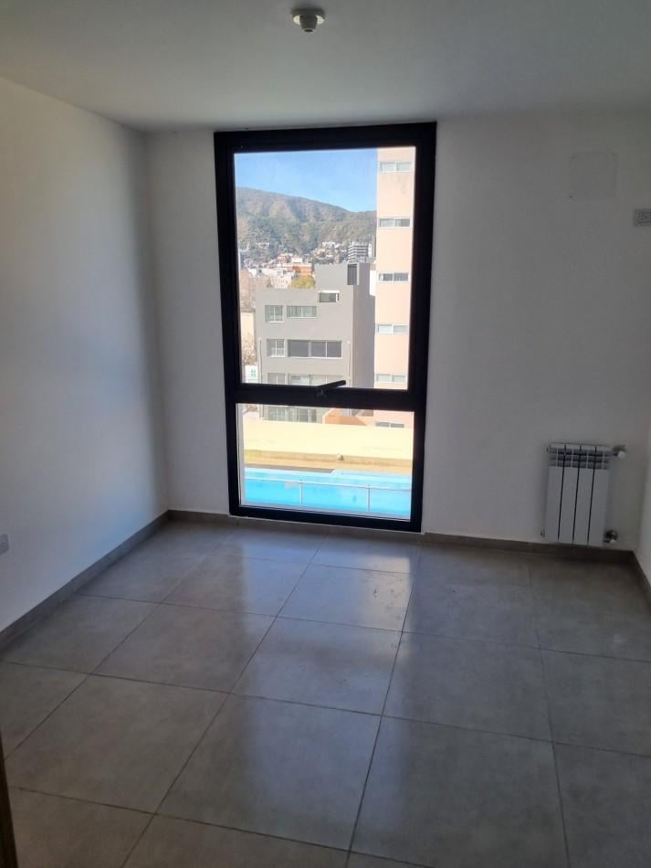 Foto de ALQUILER ANUAL DPTO 2 DORMITORIOS, 2 BAÑOS Y COCHERA CENTRO VILLA, imagen 4