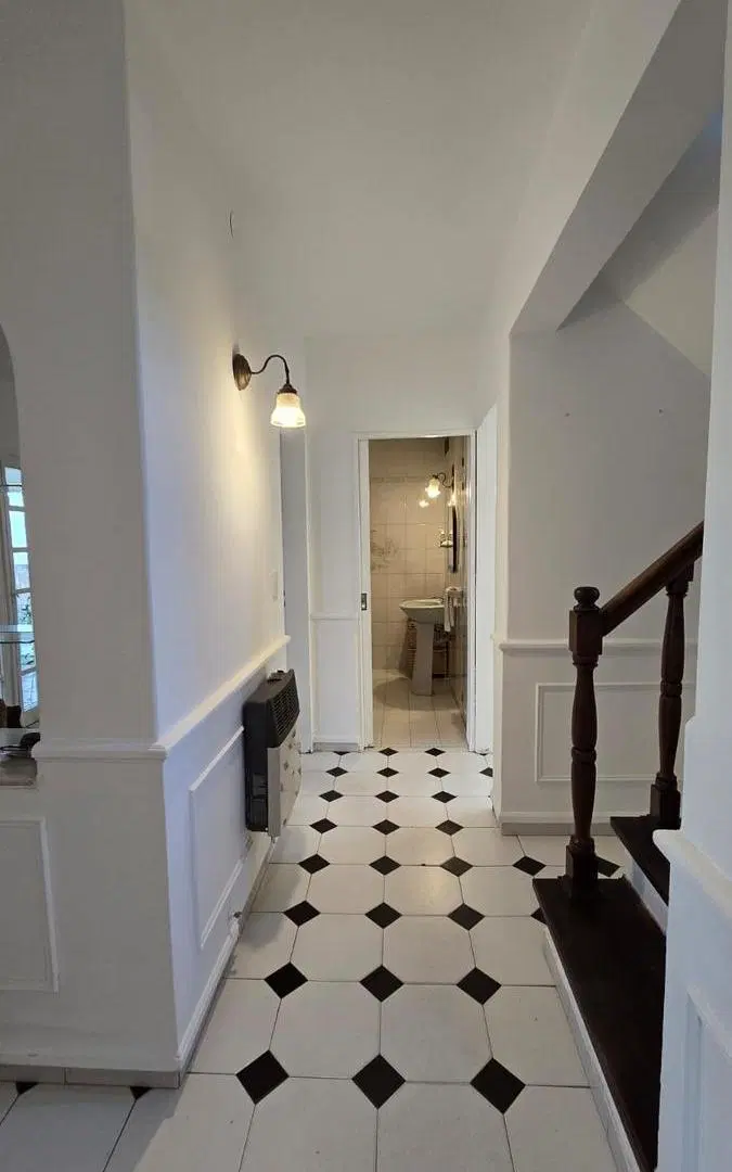 Se vende casa cuatro dormitorios mas departamento en Alto Verde . APTO CREDITO 5