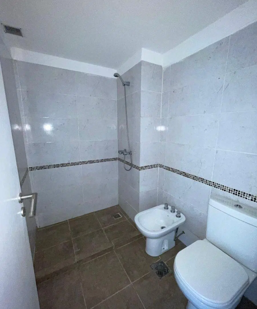 Departamento 1 dormitorio con balcon - alto alberdi 4