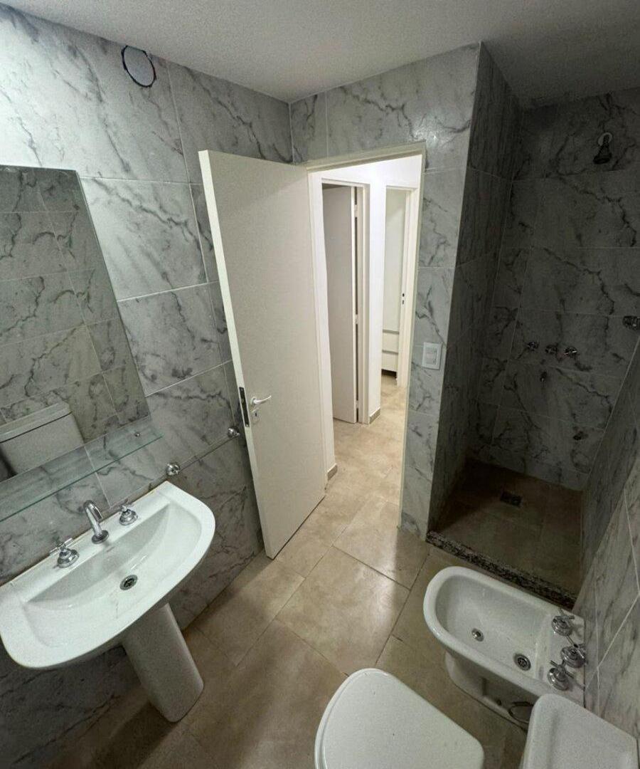 Foto de Alquiler departamento 2 dormitorios a estrenar en alto alberdi, imagen 3