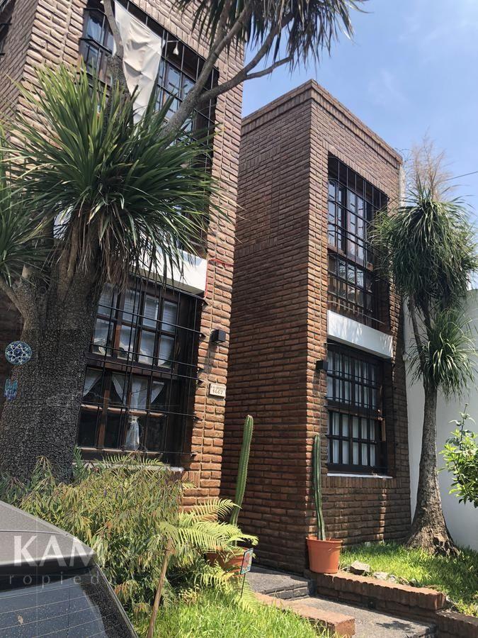 Casa en Venta de 4 Dorm. C/ Cochera en Quilmes Oeste, Se Escuchan Ofertas 2
