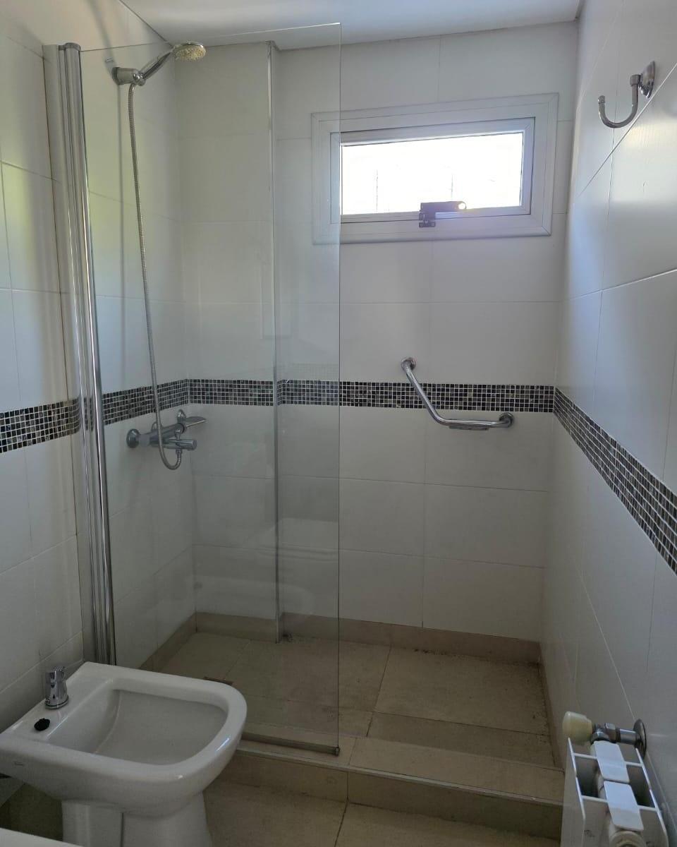 Departamento de 2 Ambientes a m de Av Brandsen 1