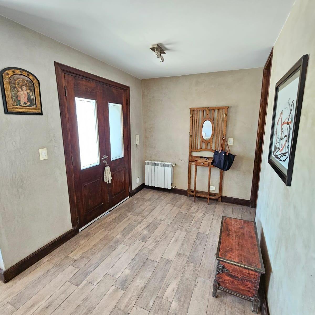 Casa en Venta, Barrio Privado La Finca, Carril Urquiza 1460, Guaymallén. 1