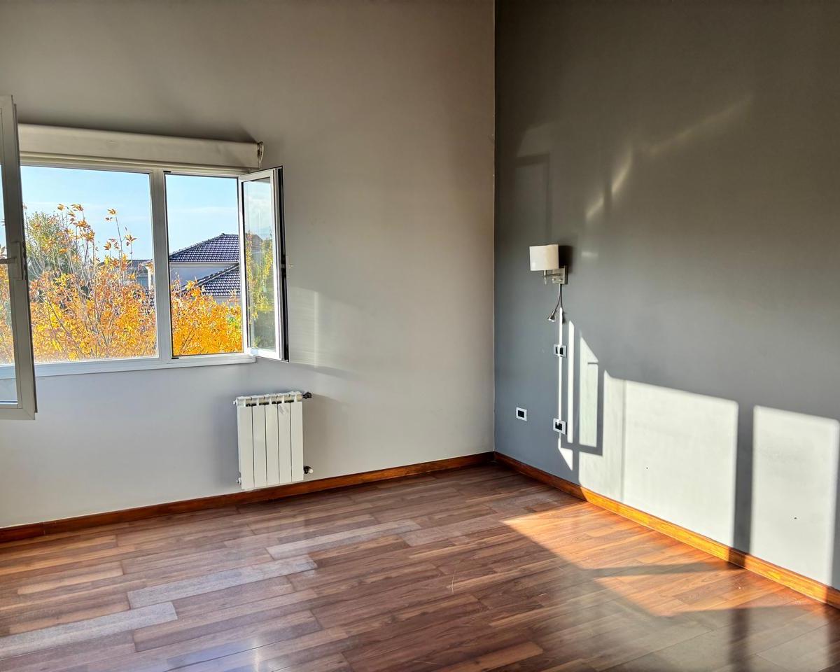 Casa en Venta Barrio Las Candelas II, Chacras de Coria. 2