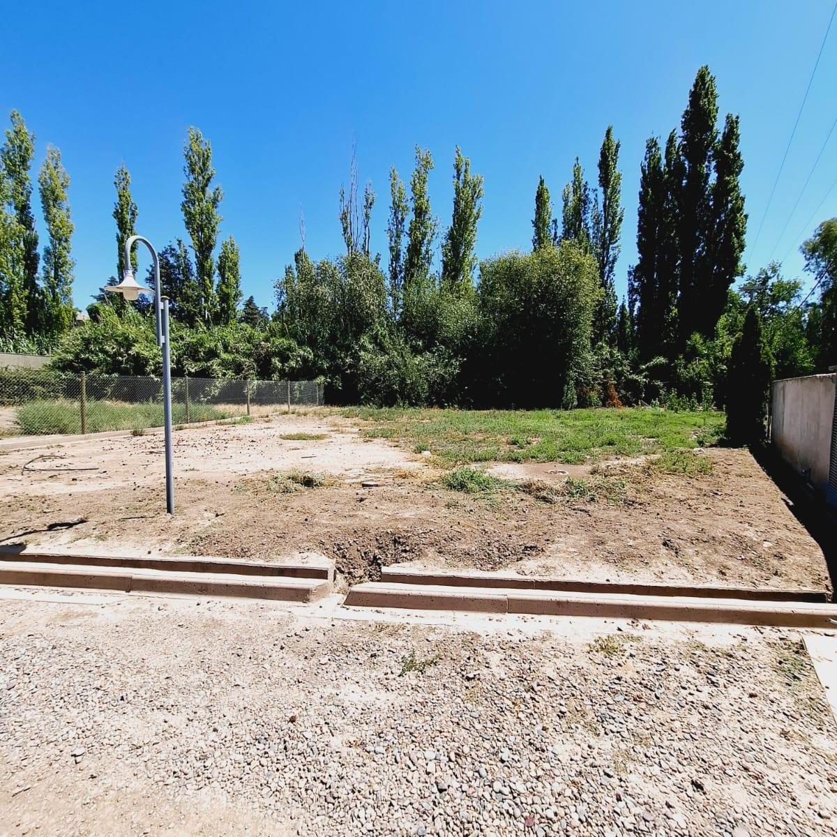 Lote en Venta Barrio Privado "Chacras del Sur", Chacras de Coria 1