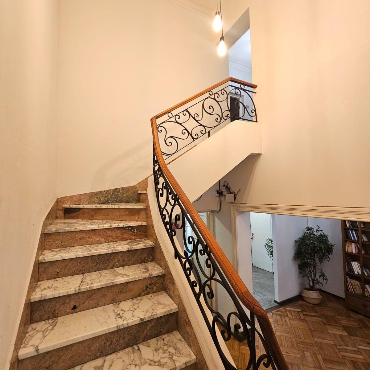 Venta Casa en Arístides Villanueva a 2 Cuadras del Parque General San Martín 5