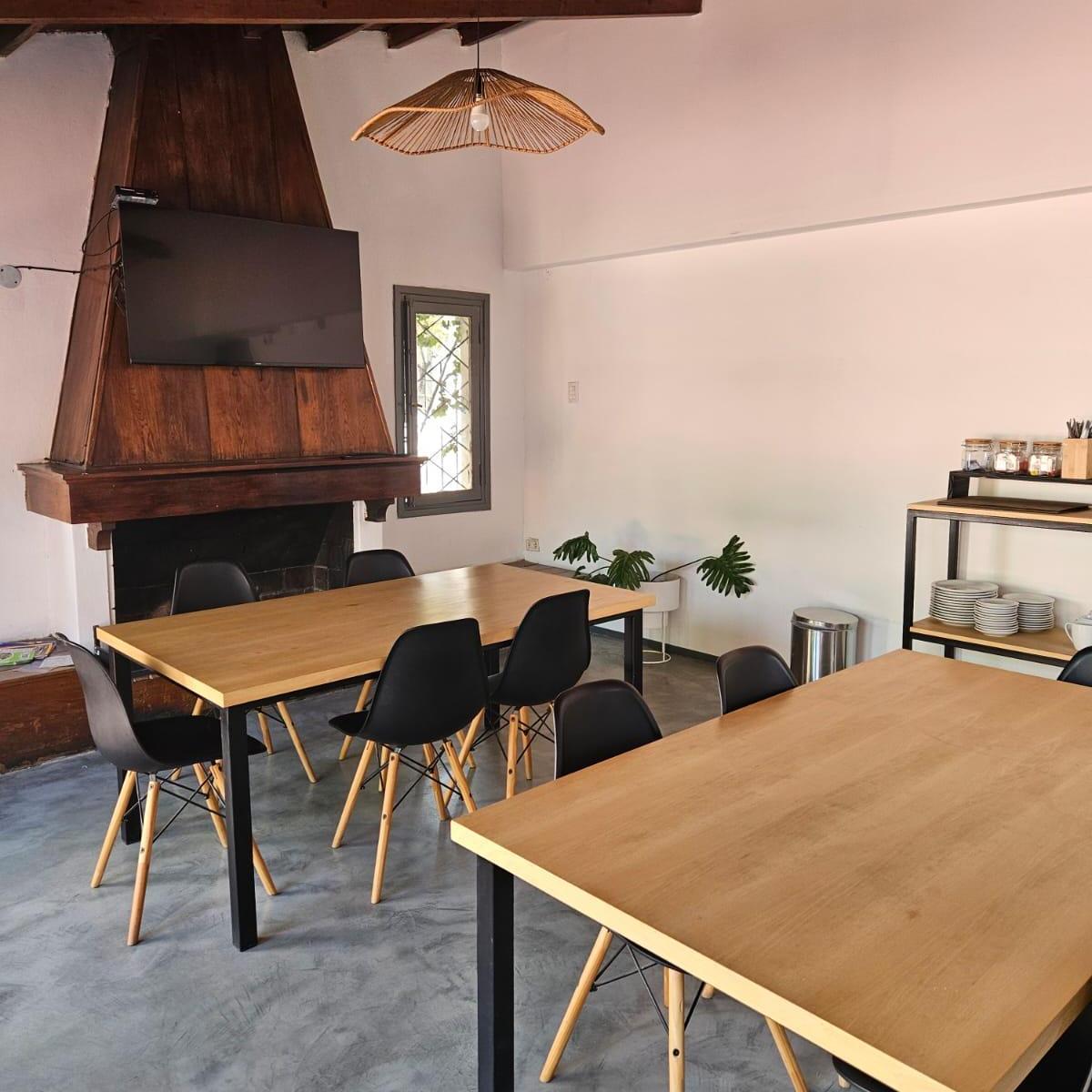 Venta Casa en Arístides Villanueva a 2 Cuadras del Parque General San Martín 2