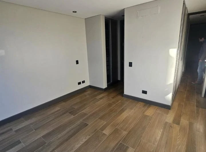 Venta departamento en Torres Saint Mari. Adolfo Calle 4177. 5