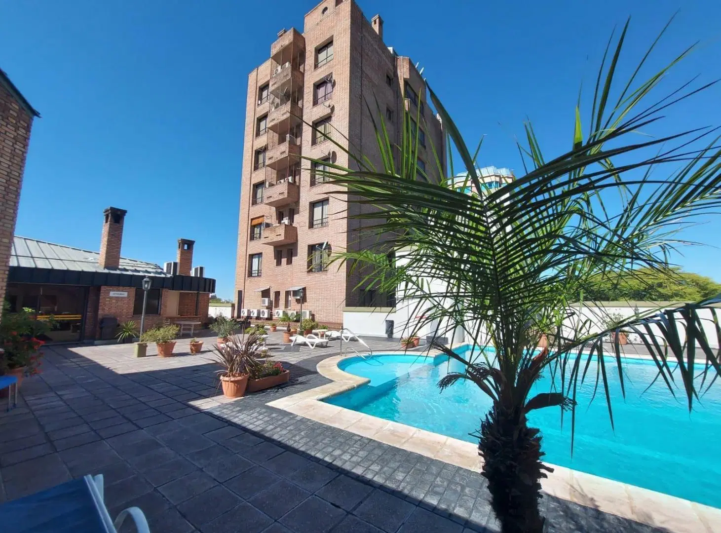 Departamento en alquiler con seguridad las 24hs y SUM 3