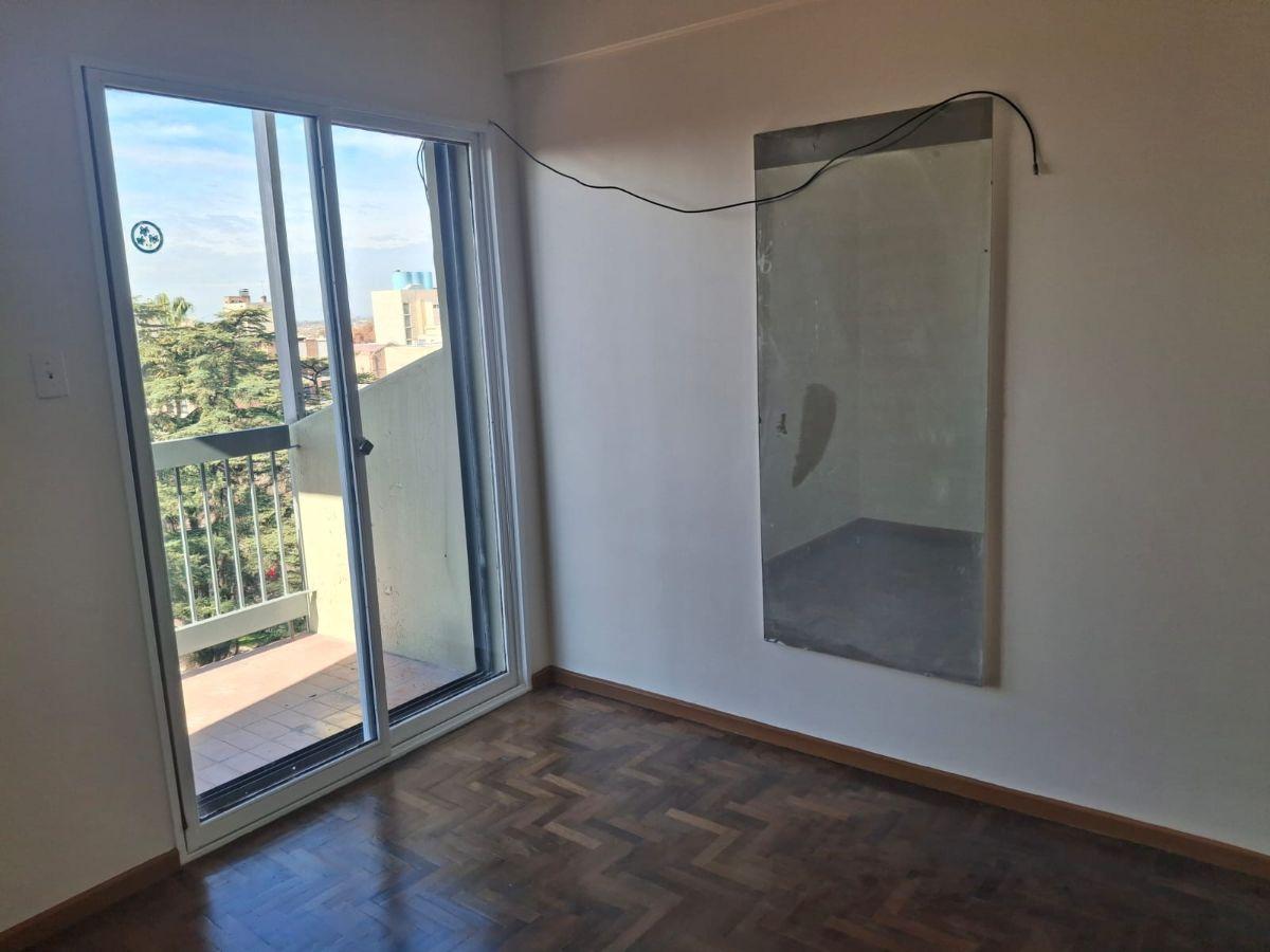 Foto de Departamento en alquiler, Av. España, Mendoza., imagen 2