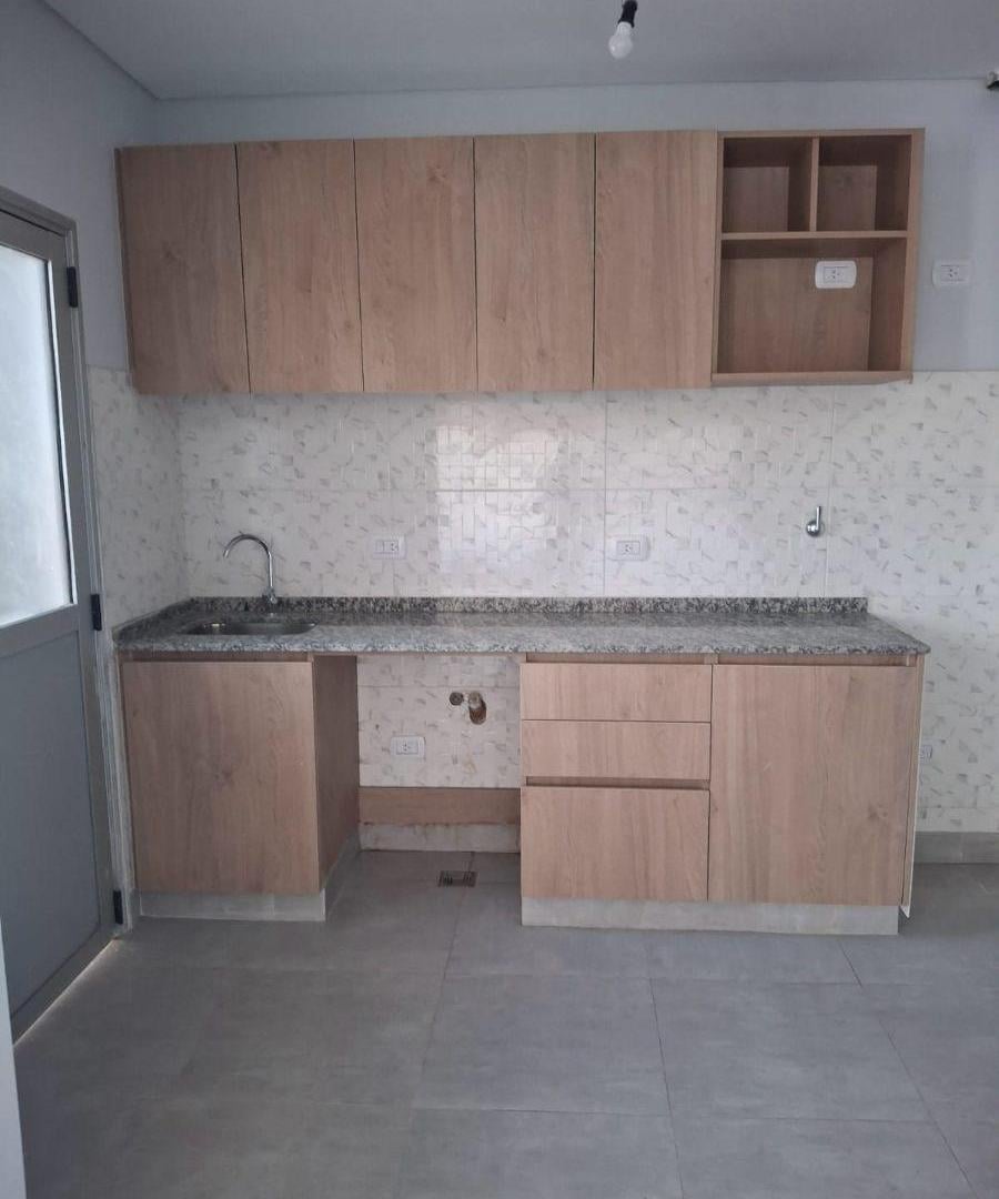 Foto de Dúplex en alquiler calle Elpidio González, Guaymallén., imagen 4