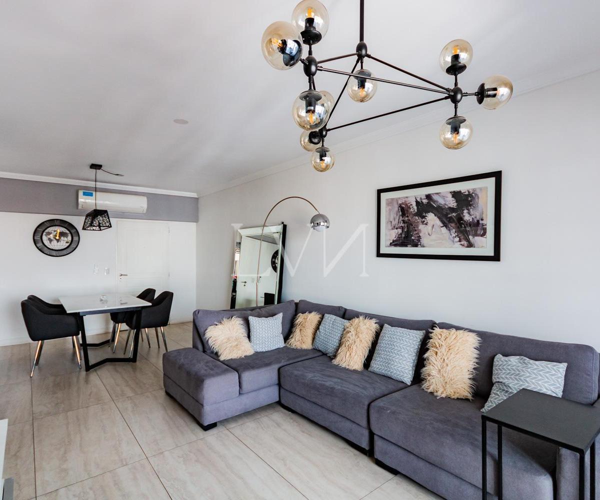 Venta Departamento Semipiso de 4 Ambientes - Avellaneda 1