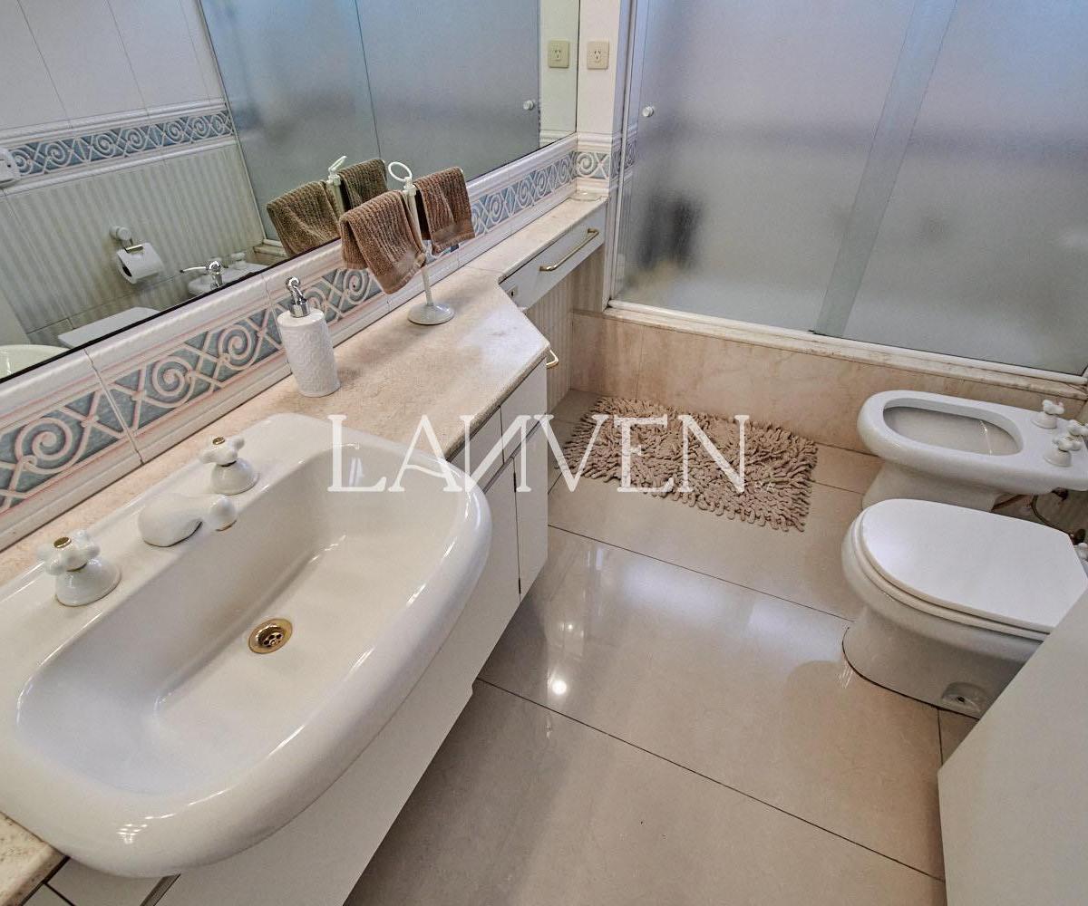 Venta Departamento 5 Ambientes con Dos Cocheras - Belgrano 5