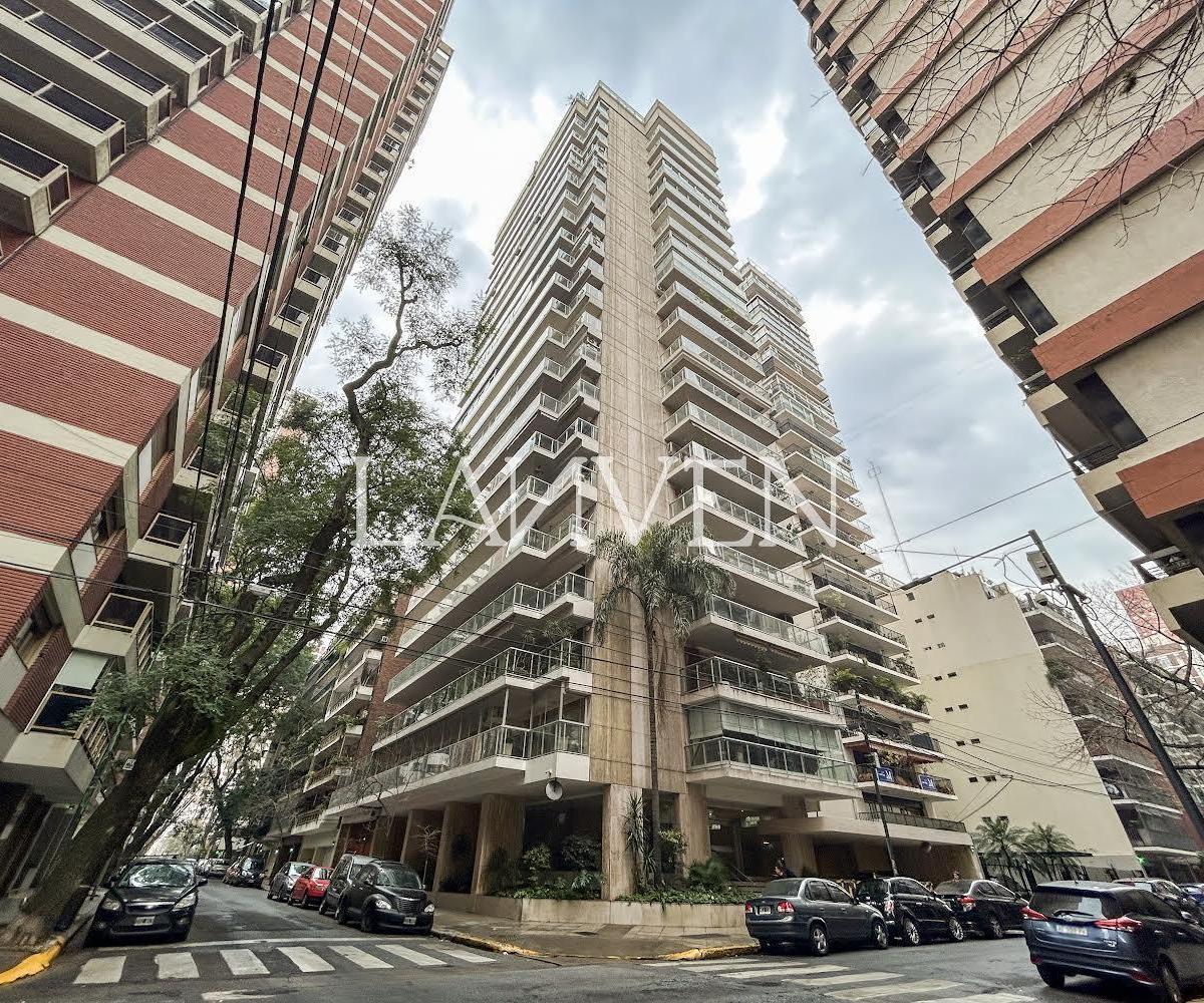 Venta Departamento 5 Ambientes con Dos Cocheras - Belgrano 3