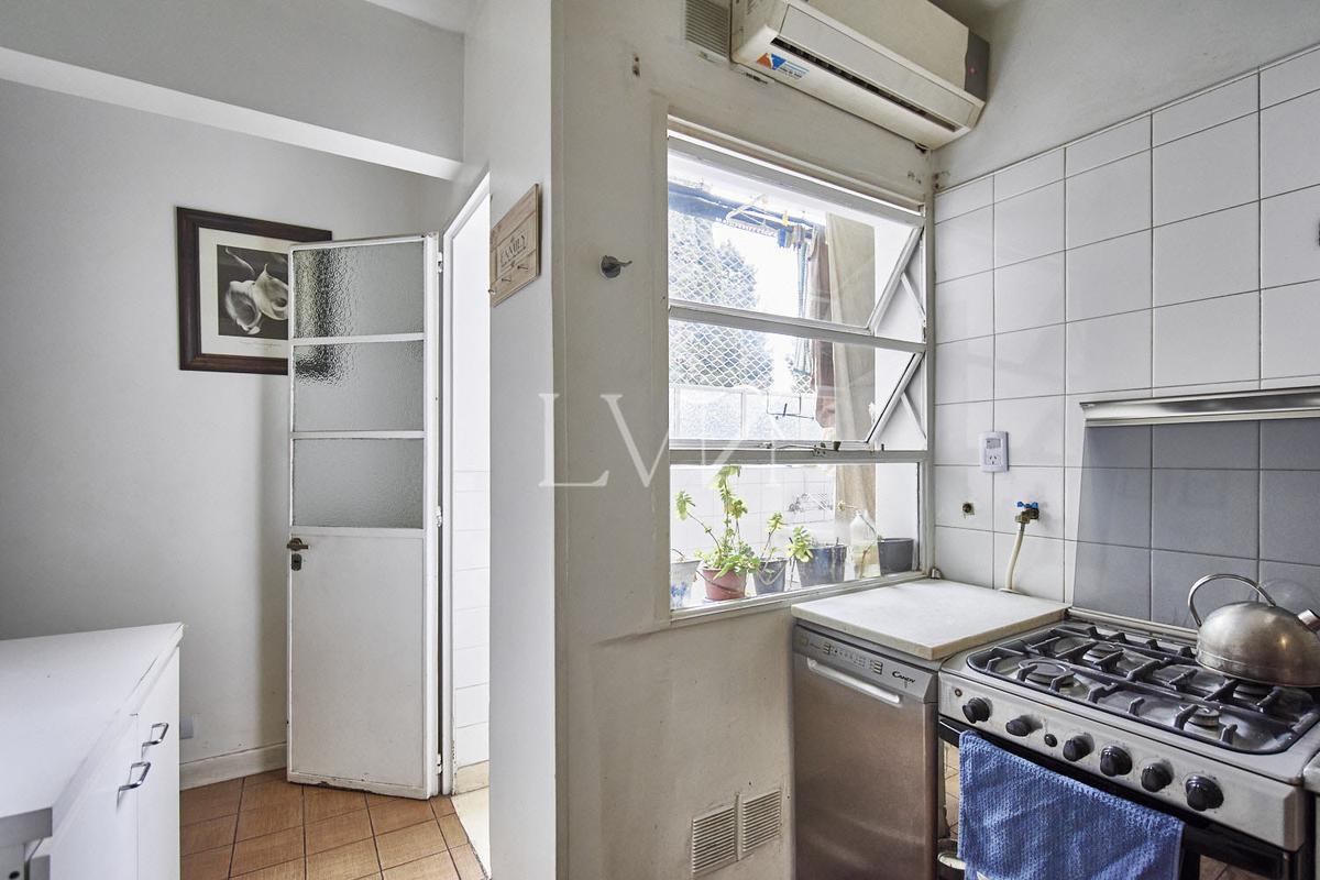Venta Departamento 4 Ambientes con Dependencia de Servicio - Belgrano R 5