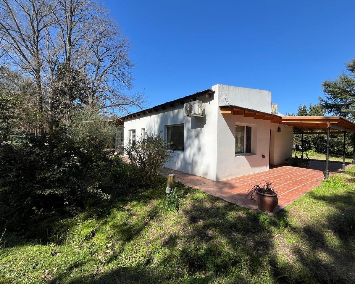 Venta Chacra 4 Ha con 3 Casas San Miguel del Monte 1