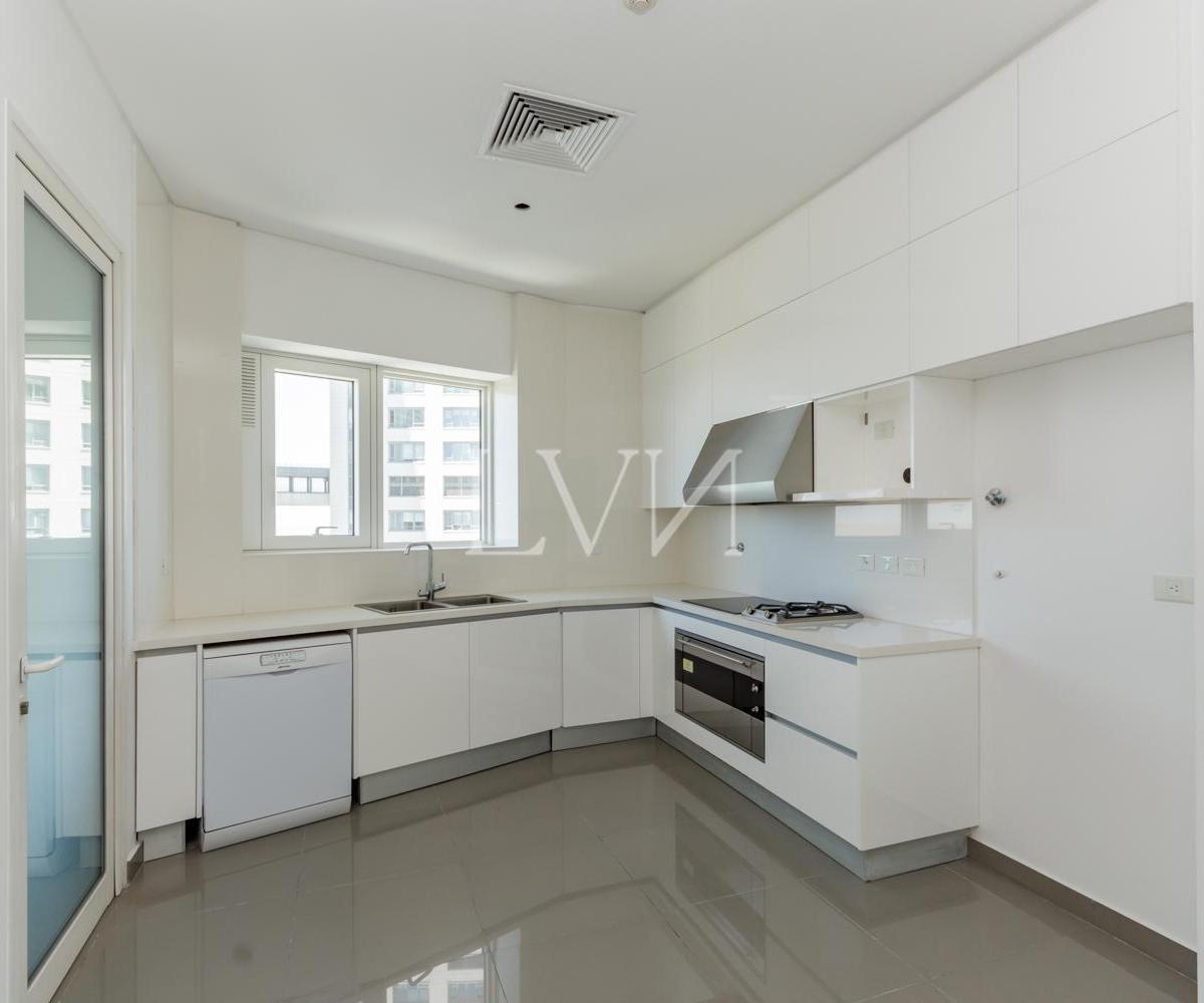 Venta - Alquiler Departamento 3 Ambientes en Alvear Tower, Puerto Madero 2