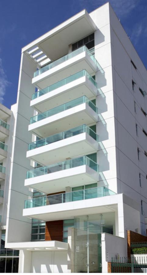 Venta Departamento 3 Ambientes con Balcon Terraza y Parrilla - Floresta 2