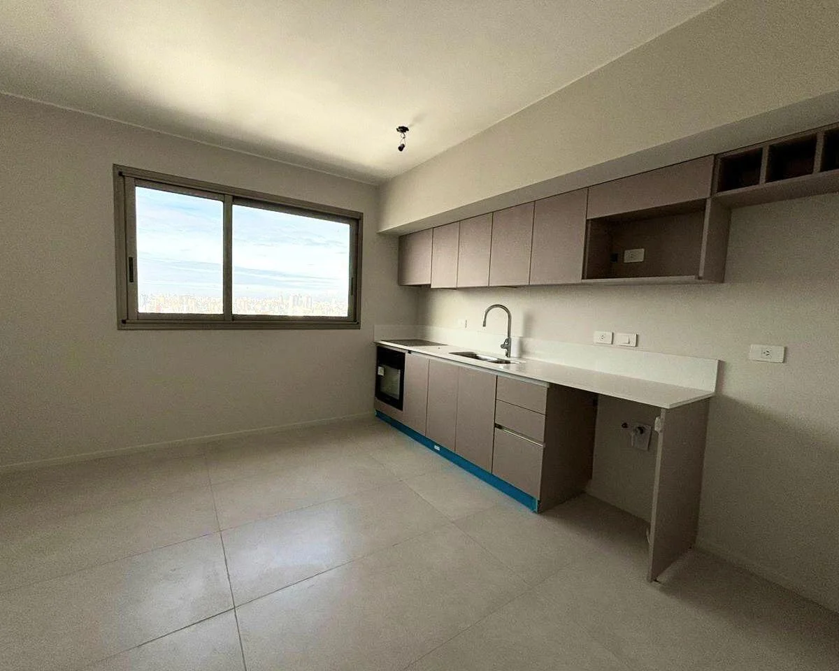 Venta Departamento 4 Ambientes con Balcon - Belgrano 3