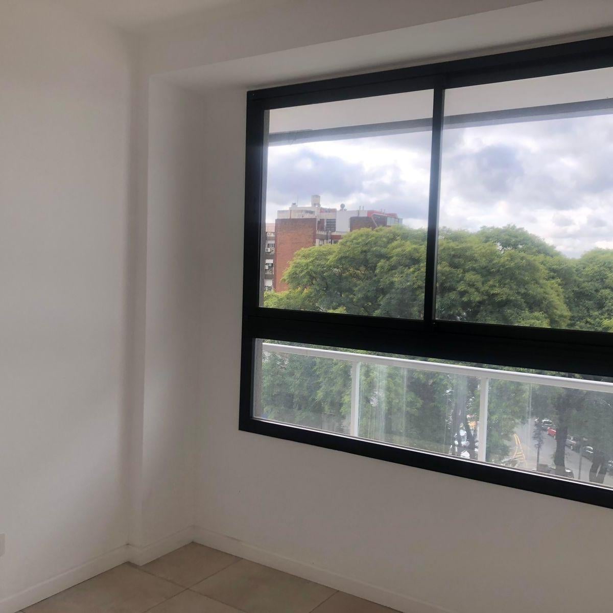 Foto de VENTA DEPARTAMENTO 2 AMBIENTES AL FRENTE EN VILLA LURO, imagen 4