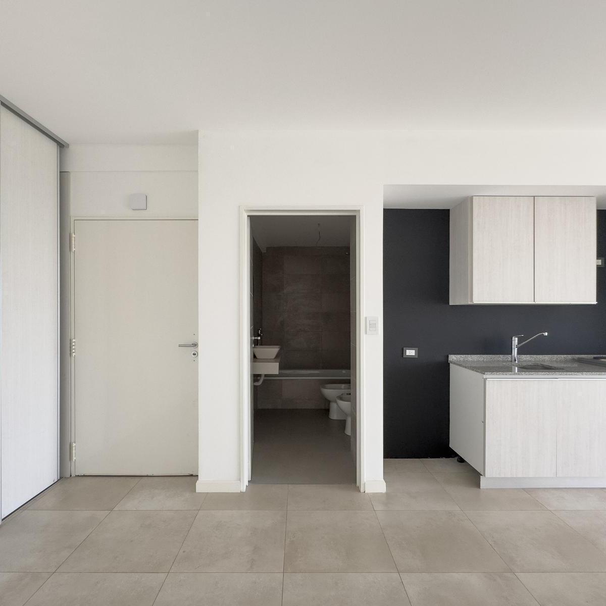 Foto de VENTA DEPARTAMENTO MONOAMBIENTE TIPO LOFT AL FRENTE EN VILLA LURO, imagen 2
