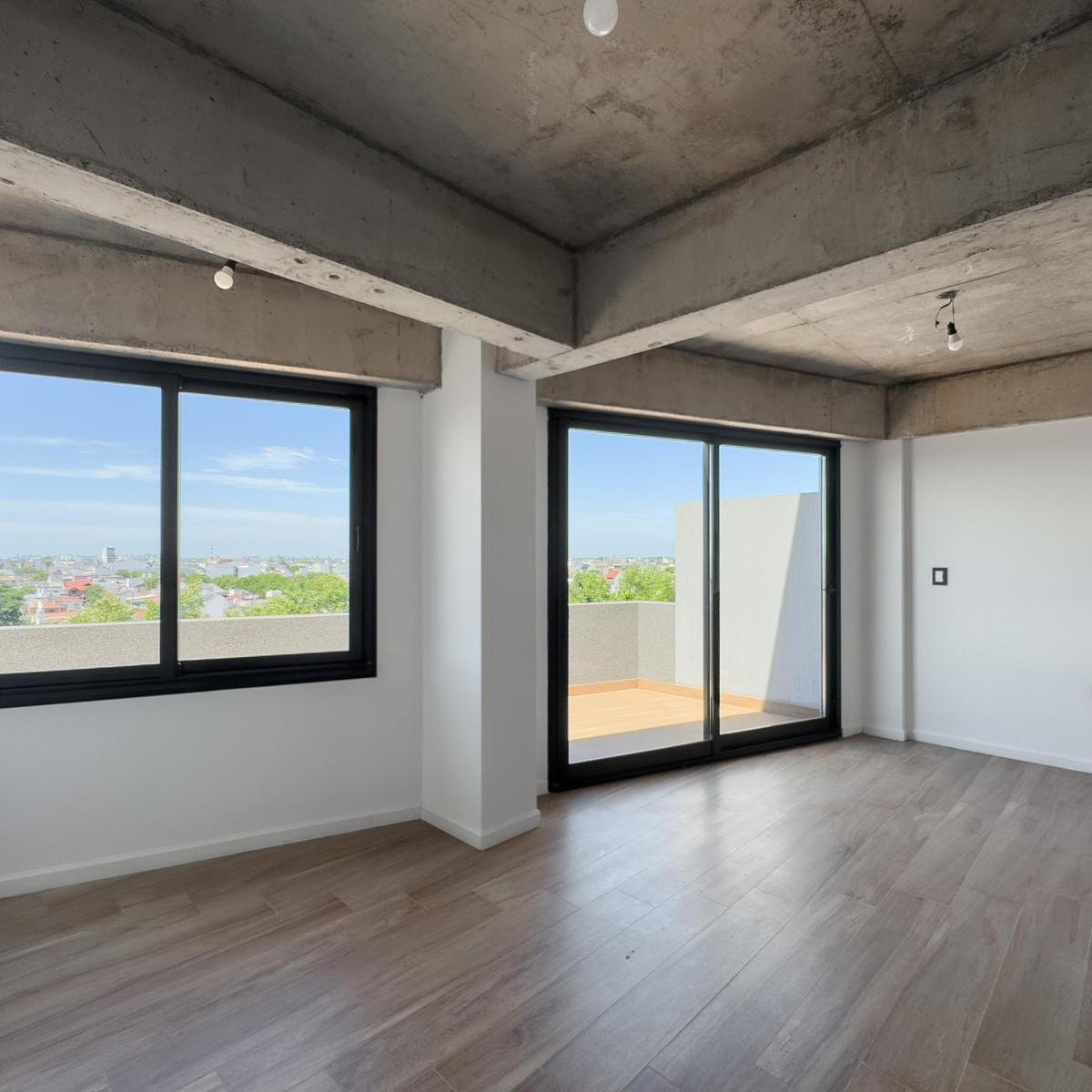 Venta Departamento Semi - Piso 2 Ambientes en Barrio Naón 4