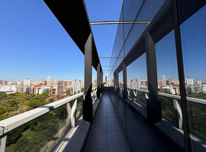 Venta/Alquiler de oficina con terraza y cocheras - Palermo