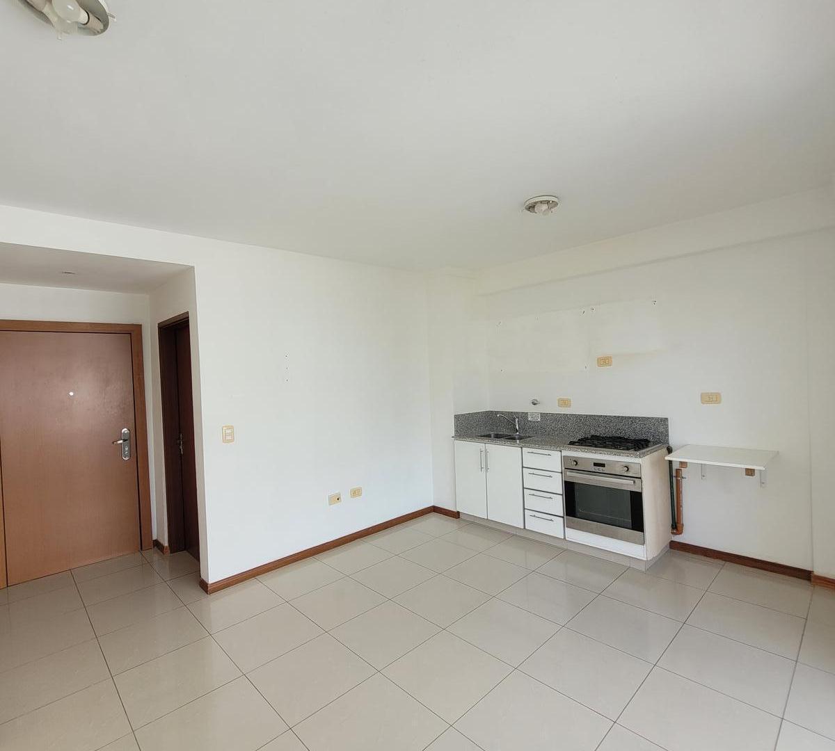 Foto de Departamento Monoambiente con balcón. Recoleta, imagen 2