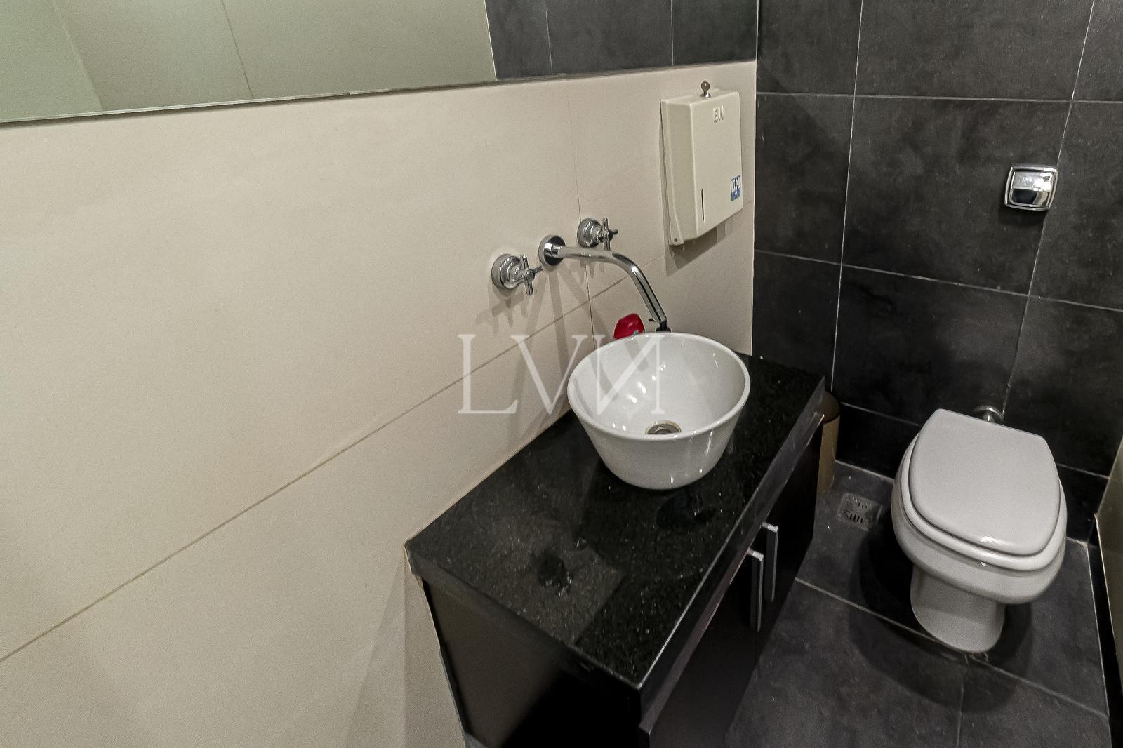 Venta amplia y luminosa Oficina en Palermo