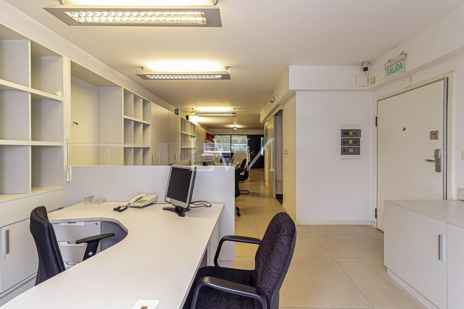 Venta amplia y luminosa Oficina en Palermo