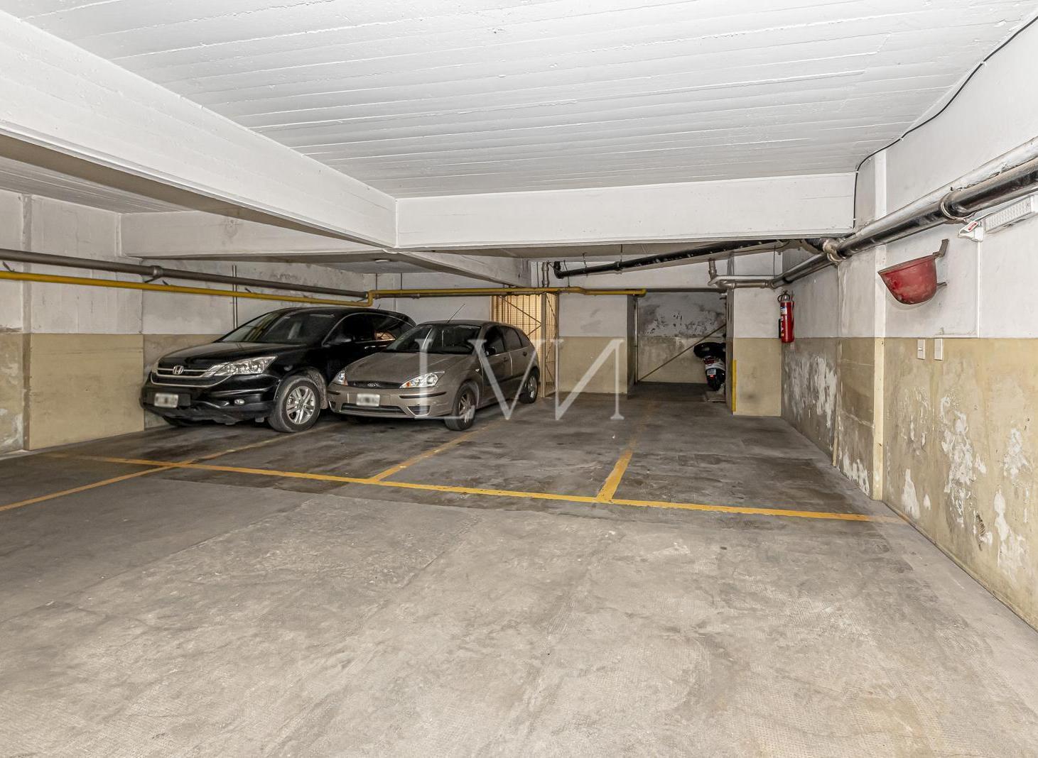 VENTA Departamento 5 ambientes con cochera y baulera en barrio norte